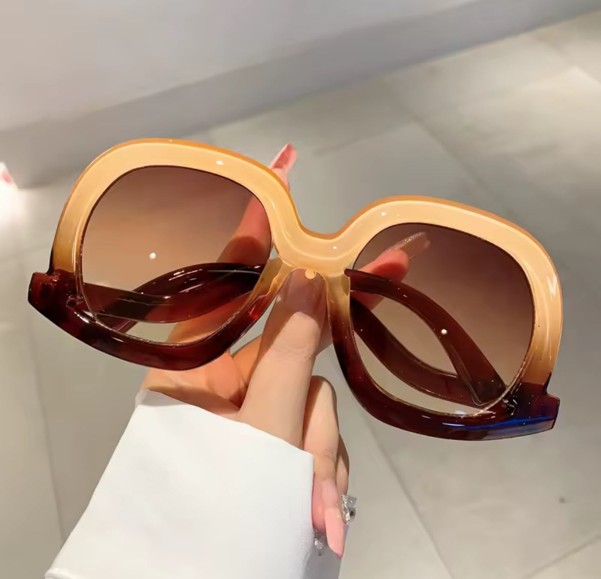 TrendyFlare Statement Sunglasses-brown - Accessorizmee