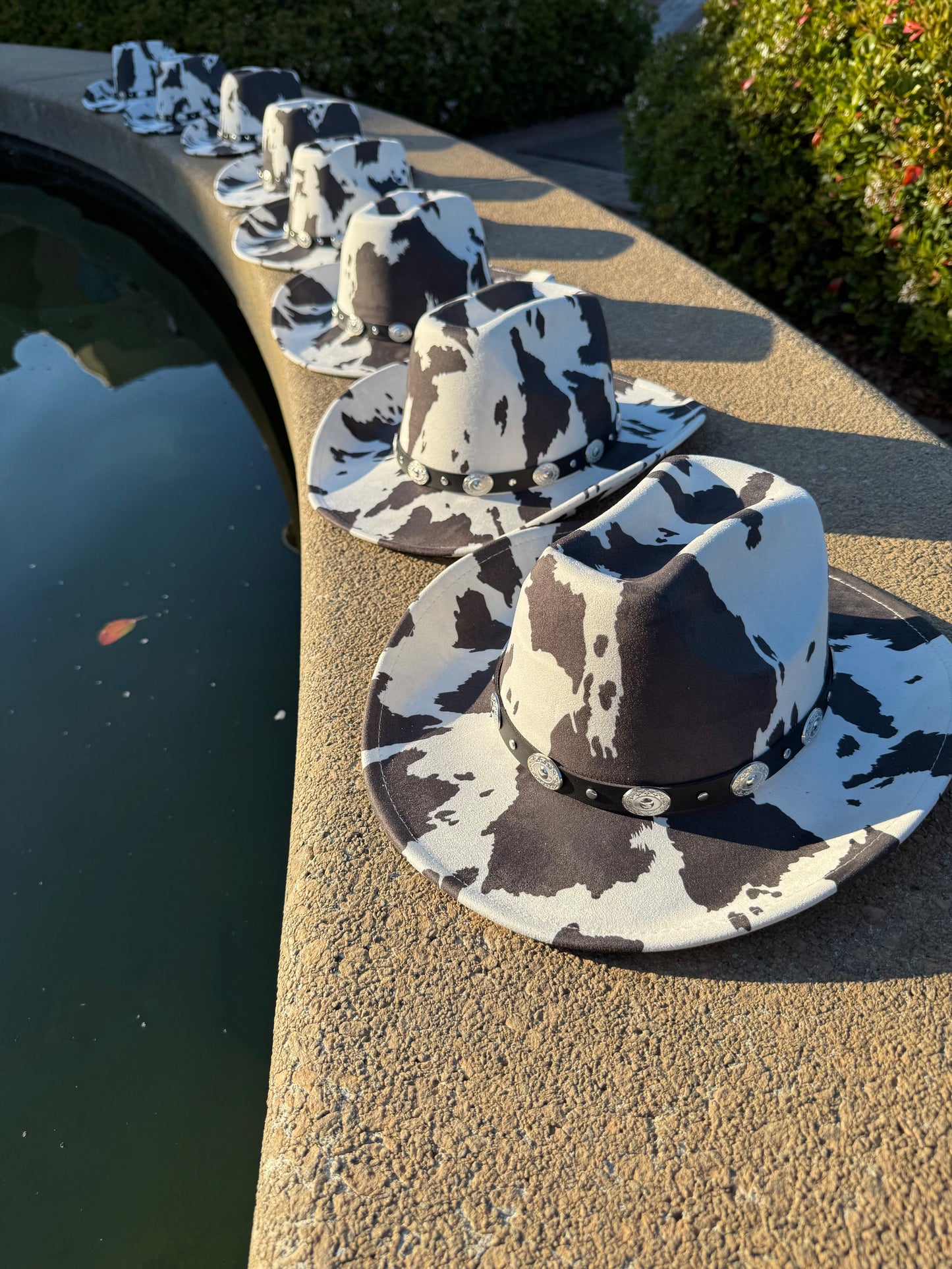 Cow Print -Belted Suede Cowboy Hat - Accessorizmee