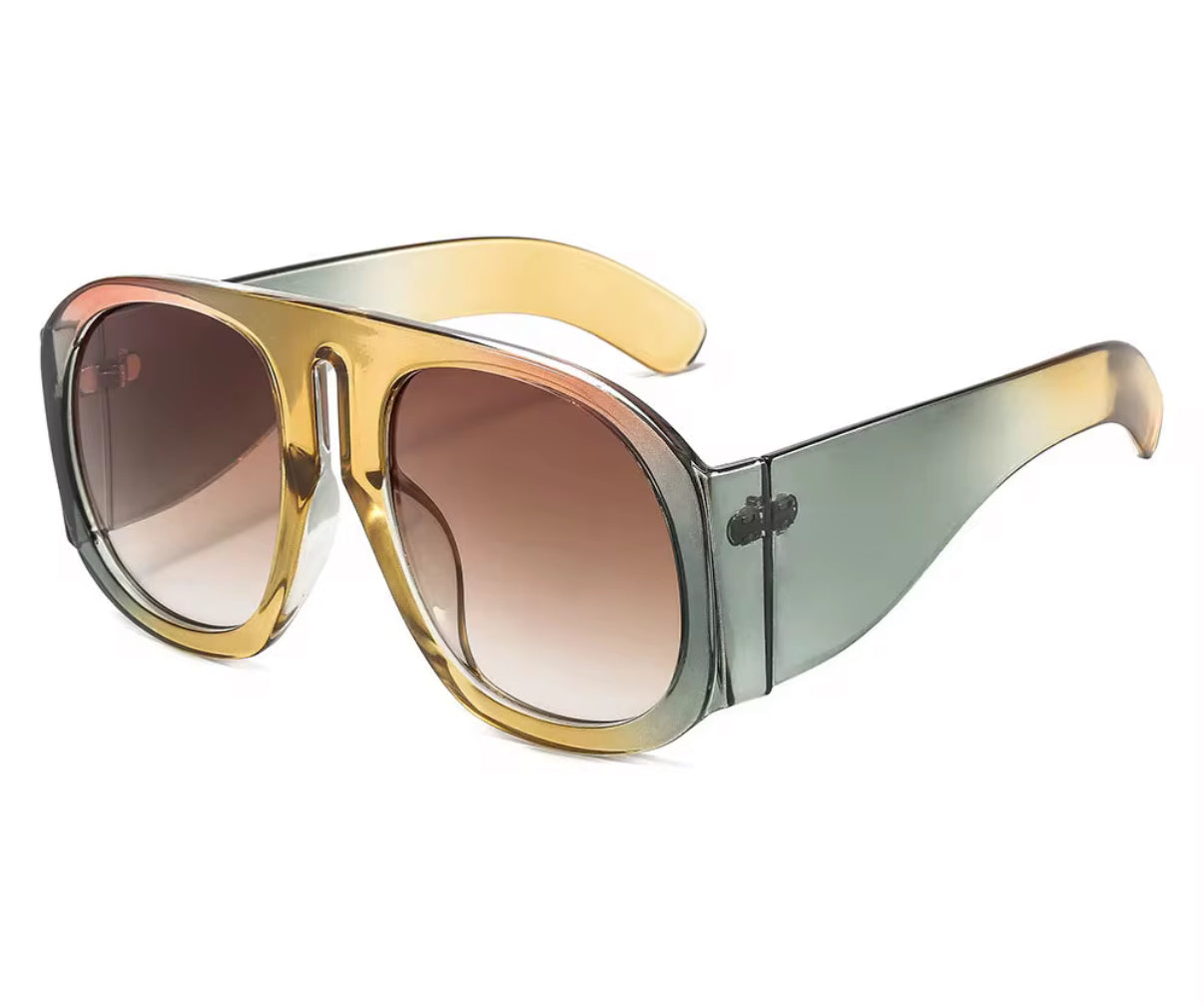 Extra statement Sunglasses, Durable Resin & Metal Unisex Design - Lightweight - Accessorizmee