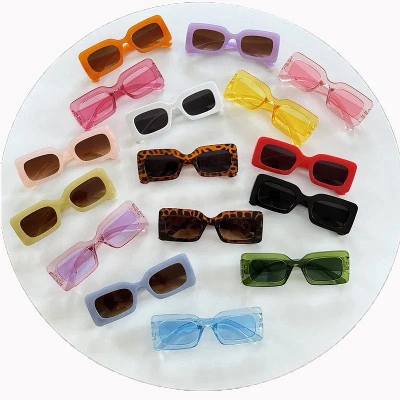 Chique Statement Sunglasses, Durable Resin & Metal Unisex Design - Lightweight - Accessorizmee