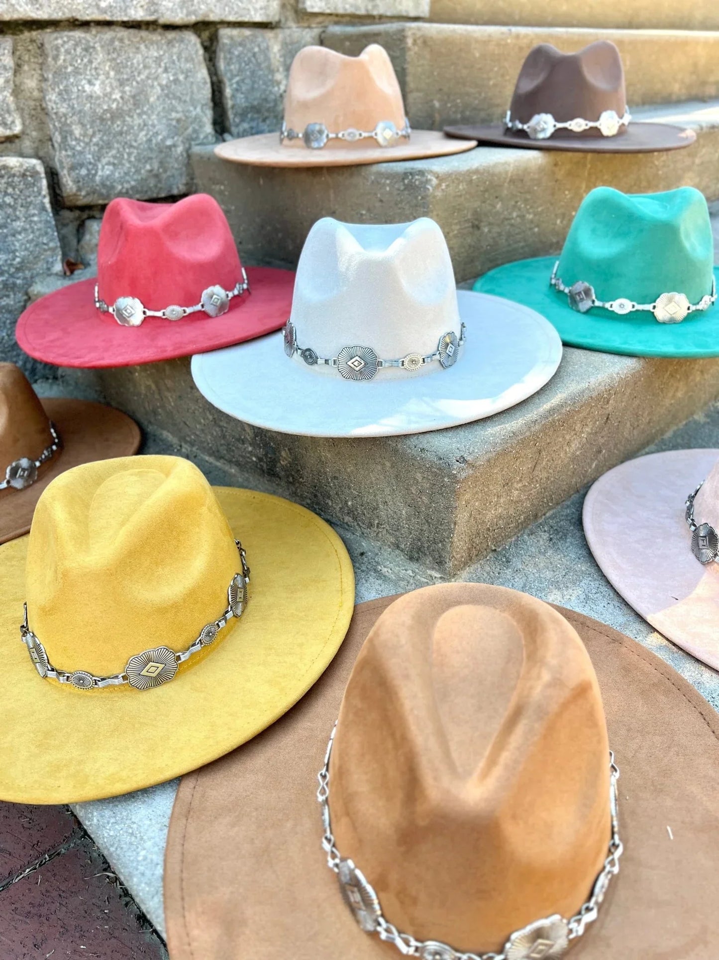 Premium Suede Ballad chain fedora Hat - Accessorizmee