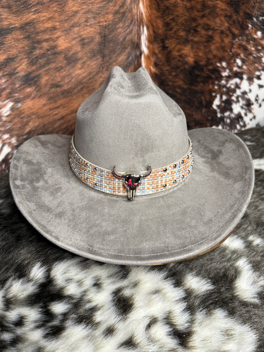 Premium Suede Cowboy Hat - Adjustable Straps Inside, Unisex Design, Size 56-58cm, Western Style, Fashionable & Functional, Shipped in a Box - Accessorizmee