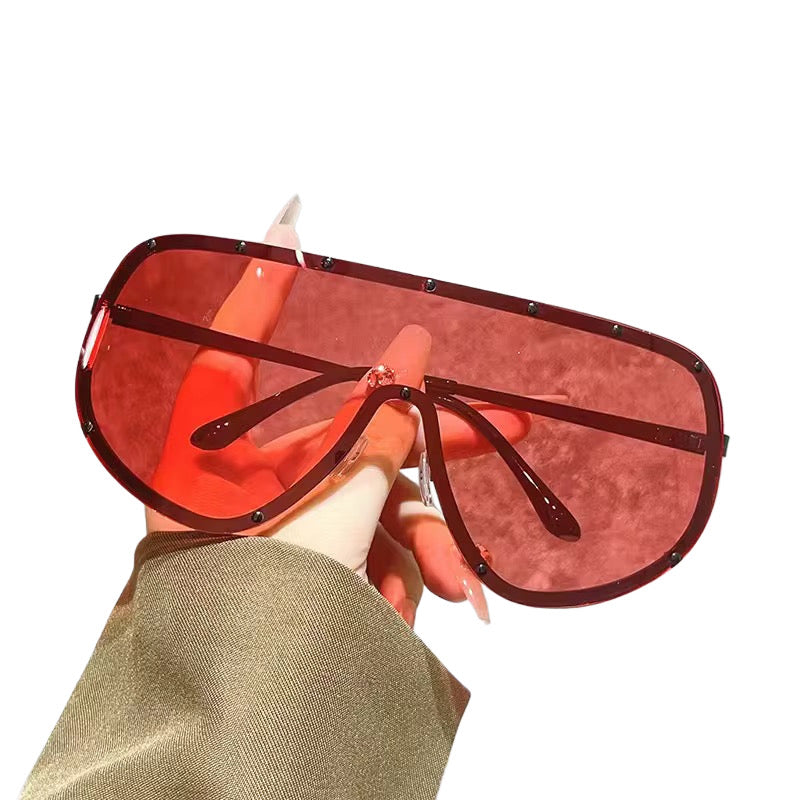 TrendyFlare Statement Sunglasses-red