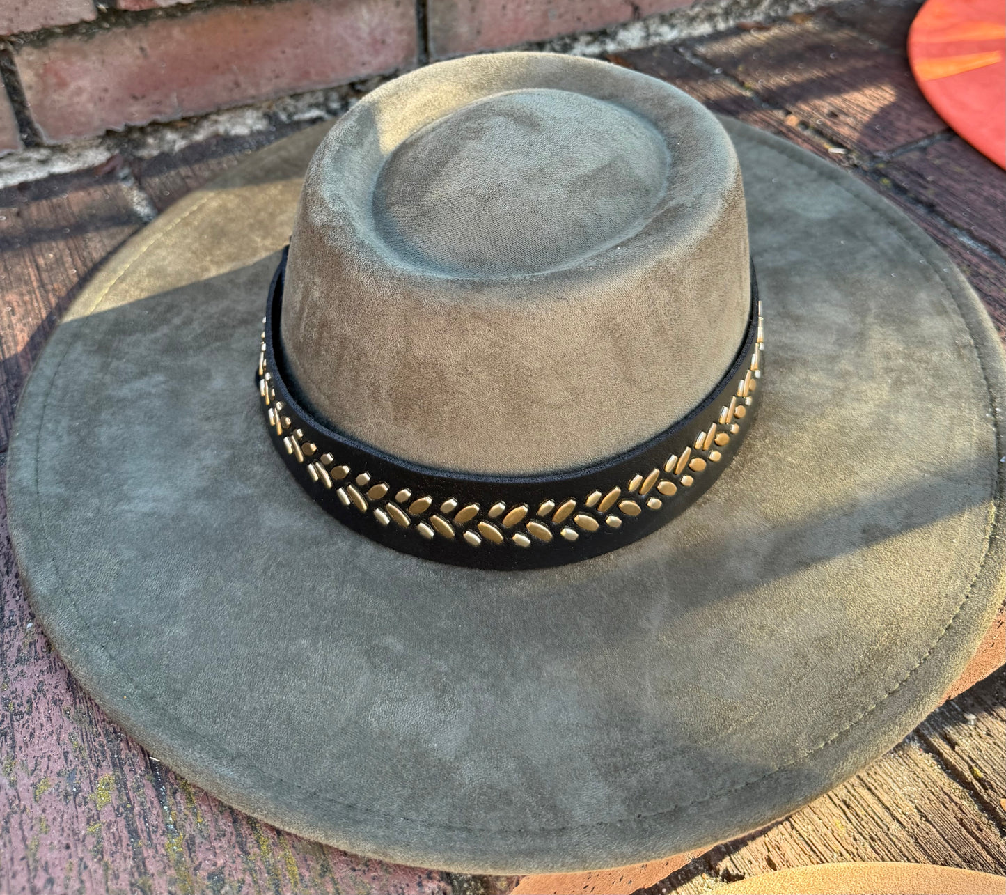 Golden leaves Round Boater Brim Hat Unisex ,Adjustable & Stylish Suitable for Pyrography, Laser Engraving