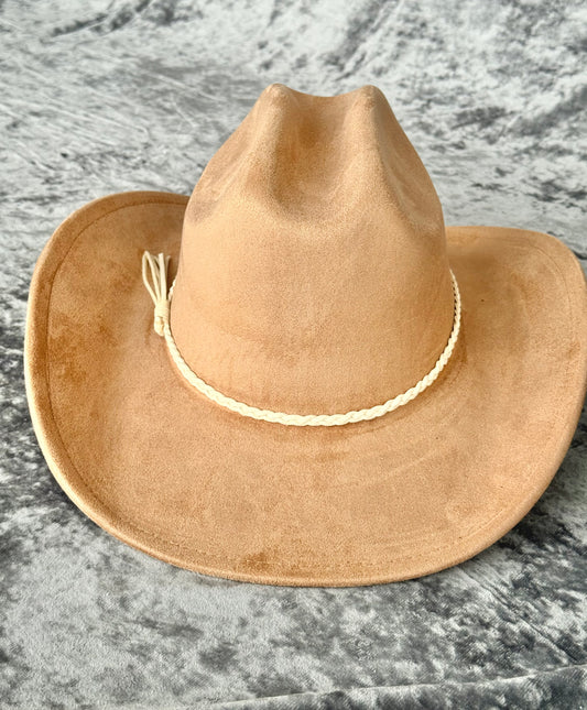 Premium Suede Cowboy Hat - Adjustable Straps Inside, Unisex Design, Size 56-58cm, Western Style, Fashionable & Functional, Shipped in a Box - Accessorizmee