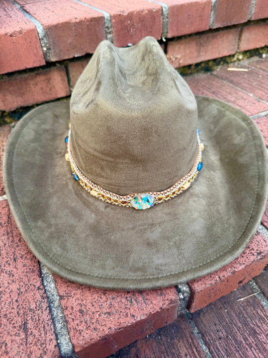 Premium Suede Cowboy Hat - Gold Design with Decorative Colorful Accents - Accessorizmee