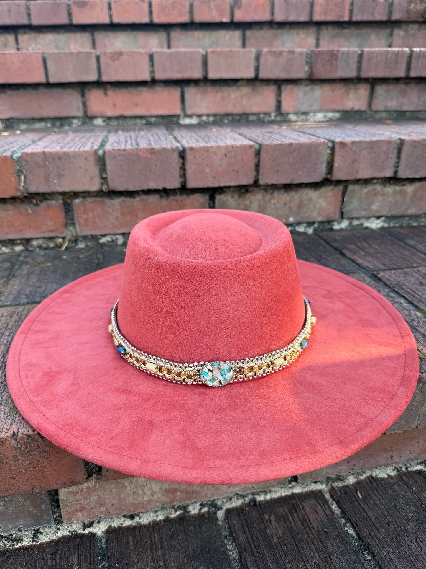 Round Rockme Boater Brim Fedora Hat