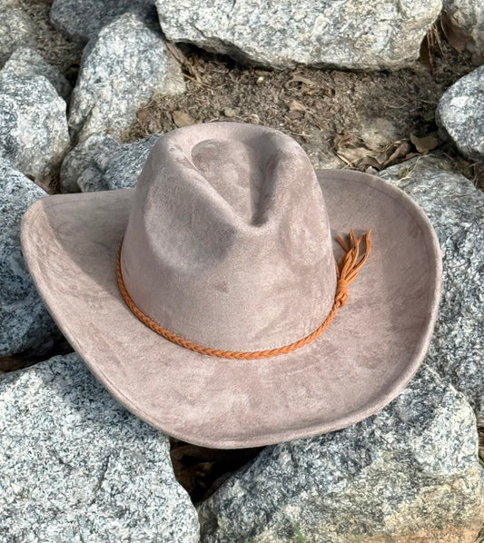 Premium Suede Cowboy Hat - Adjustable Straps Inside, Unisex Design, Size 56-58cm, Western Style, Fashionable & Functional, Shipped in a Box - Accessorizmee