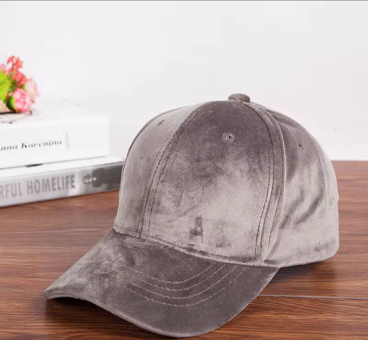 Everyday Suede-ball caps