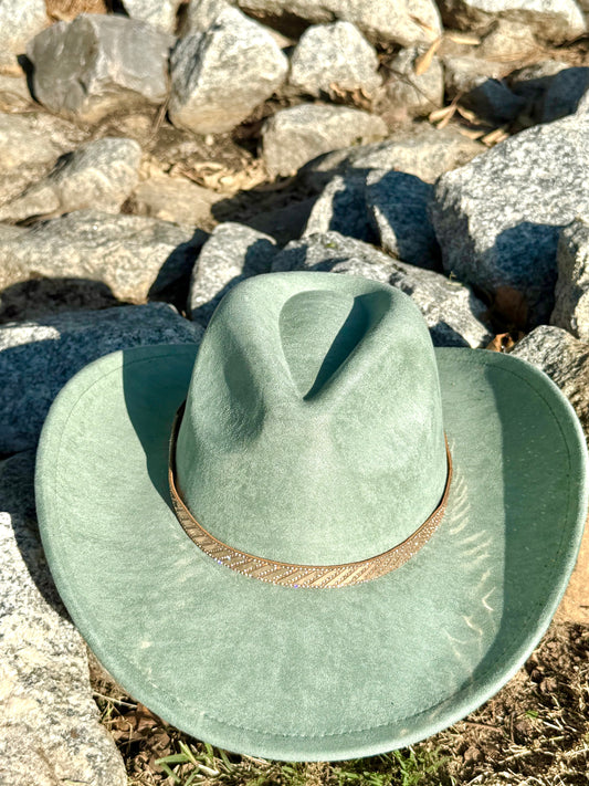 Vegan Suede Cowboy Hat, Hat with Rosegold Accessory, Hat for Burning, Cowboy Hat, Rancher Hat, Hat for customization - Accessorizmee