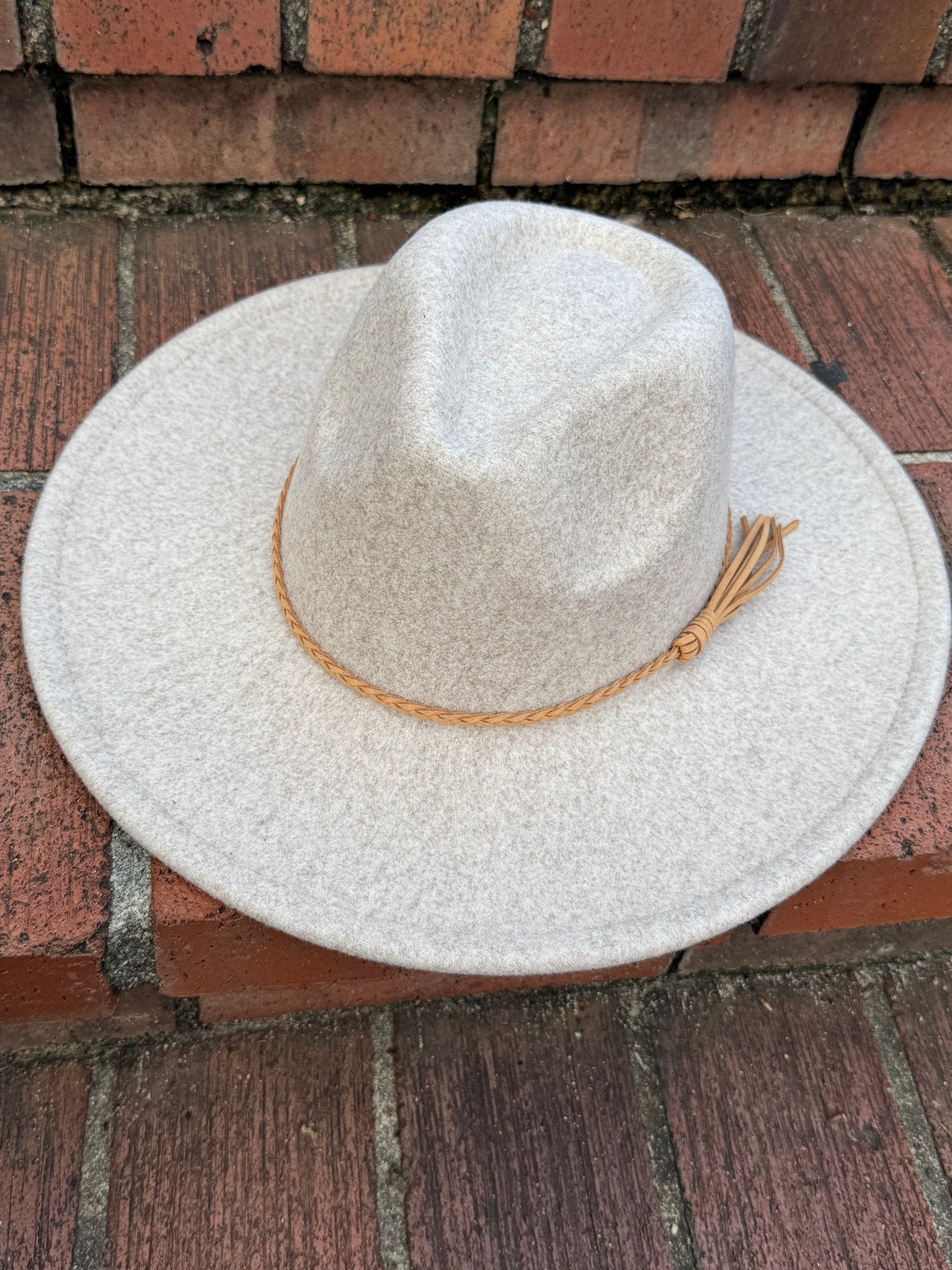 Wide Stiff Brim Granite Fedora - Unisex Adjustable Cotton & Polyester Hat with 10cm Brim & 12cm Height - Sun Protection Fashion Accessory - Accessorizmee