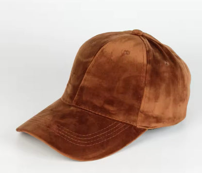 Everyday Suede-ball caps