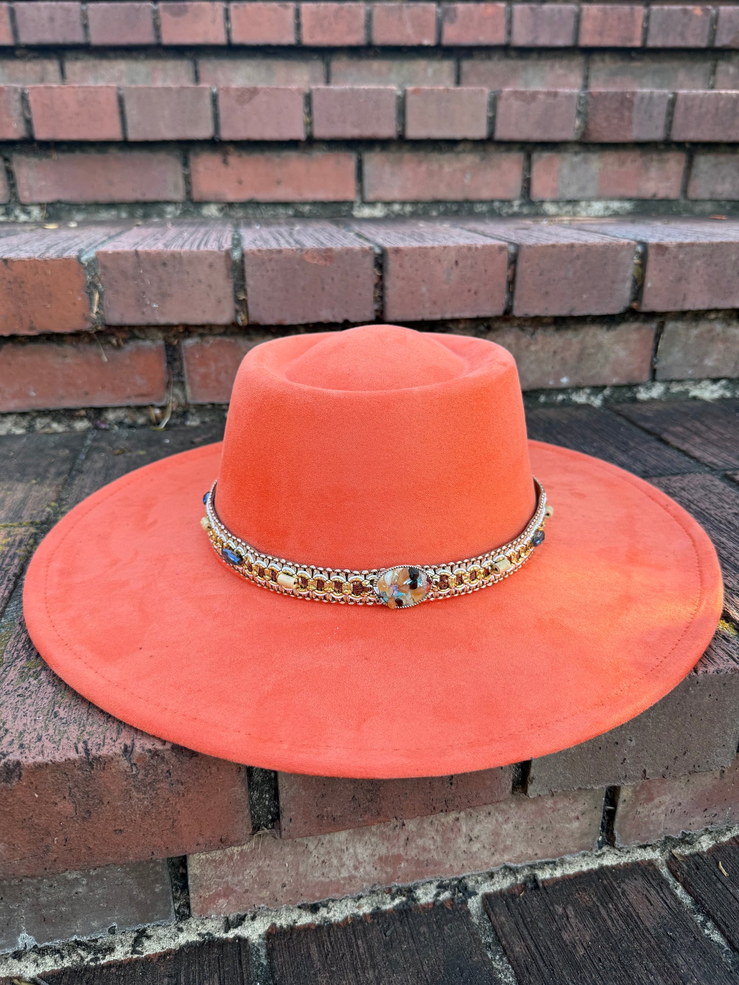 Round Rockme Boater Brim Fedora Hat