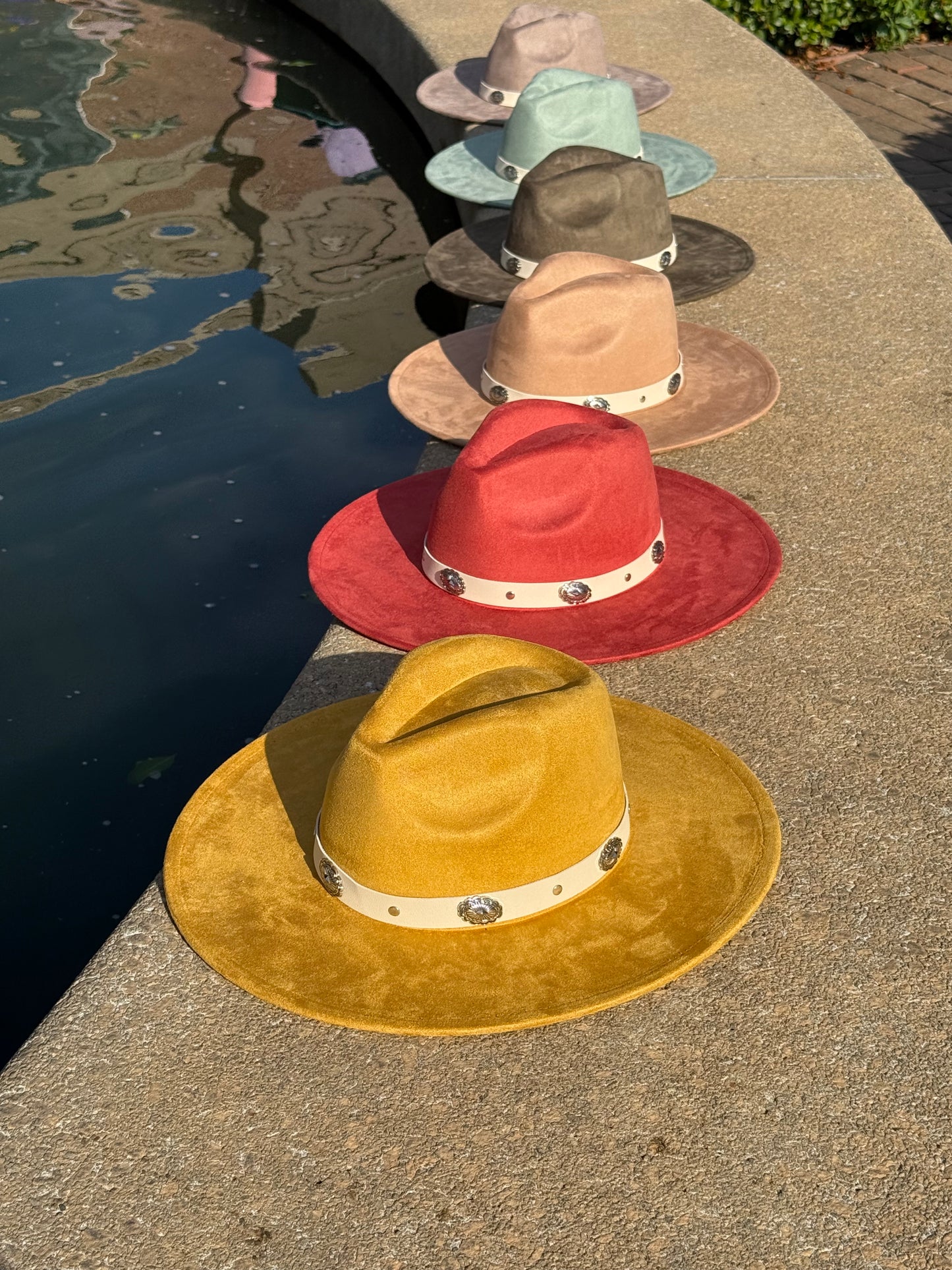 Flare Suede Wide Brim Fedora