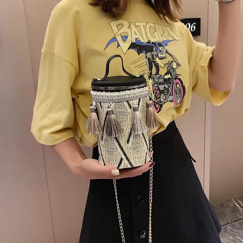 Accessorizmee Bohemian Bag - Trendy and versatile bag with a chic boho design
