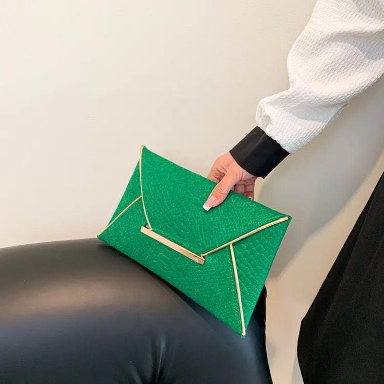 Statement piece clutch - Accessorizmee