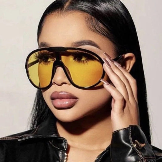 TrendyFlare Statement Sunglasses - Accessorizmee